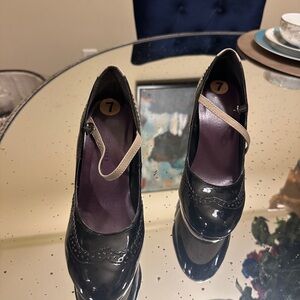 Madden Girl Black Heels Patent Leather Slip-On